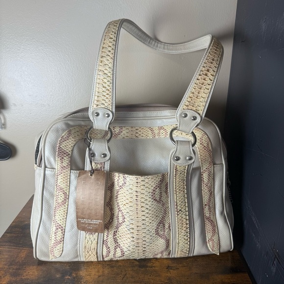 Lucy's luxuries pet carrier.